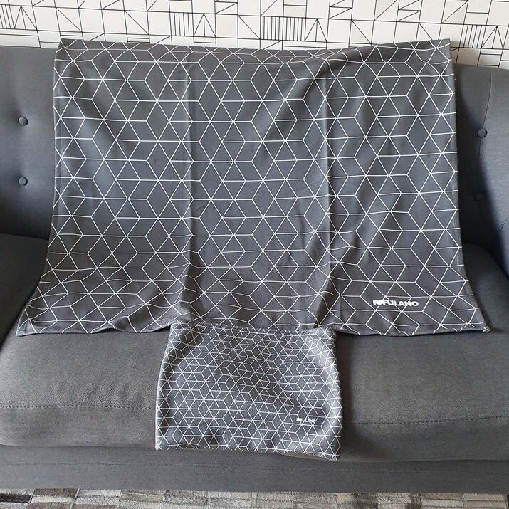 MANTA POCHOCLERA POLAR PREMIUM- GEOMETRICO GRIS